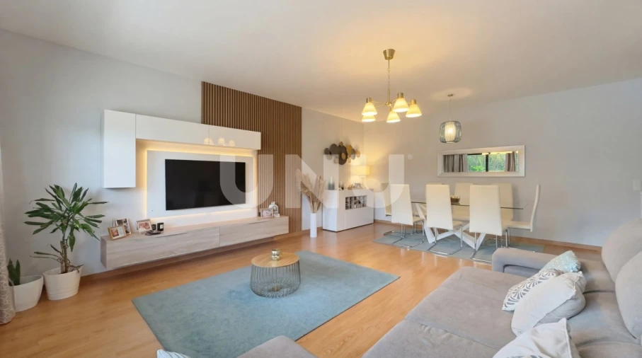 Apartamento T3 para Venda em Vila Franca de Xira Foto 1