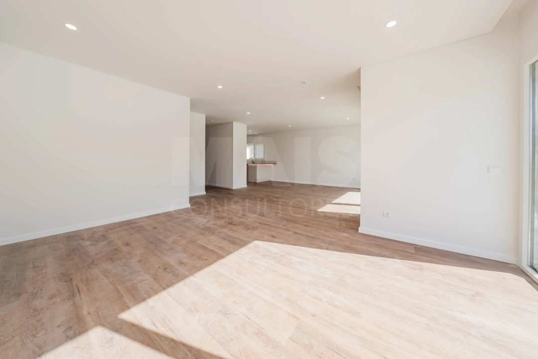 Moradia T3 para Venda em Nossa Senhora do Pópulo, Coto e São Gregório Foto 7