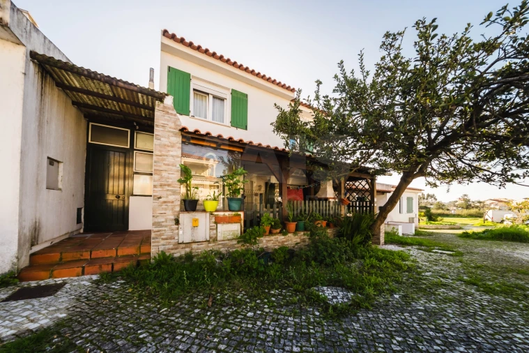 Moradia T3 para Venda em Caldas da Rainha - Santo Onofre e Serra do Bouro Foto 1