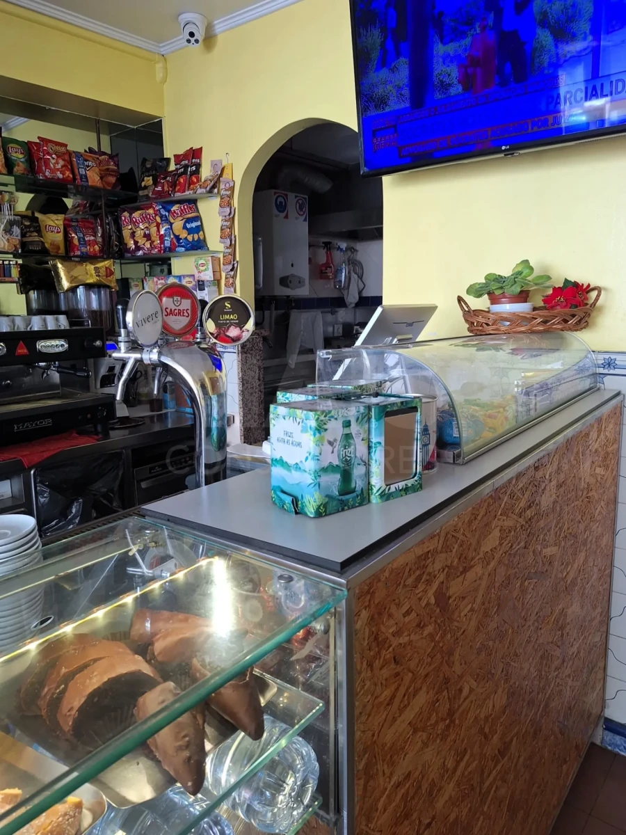 Loja para Venda em Falagueira-Venda Nova Foto 5