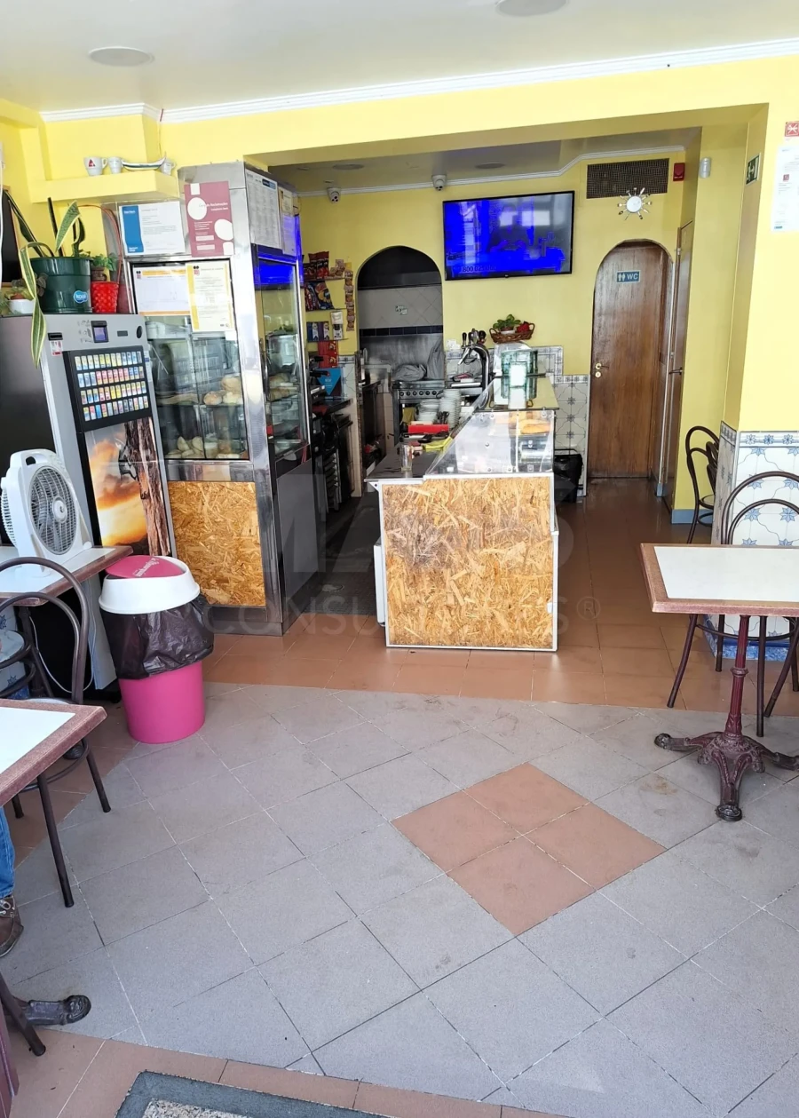 Loja para Venda em Falagueira-Venda Nova Foto 6