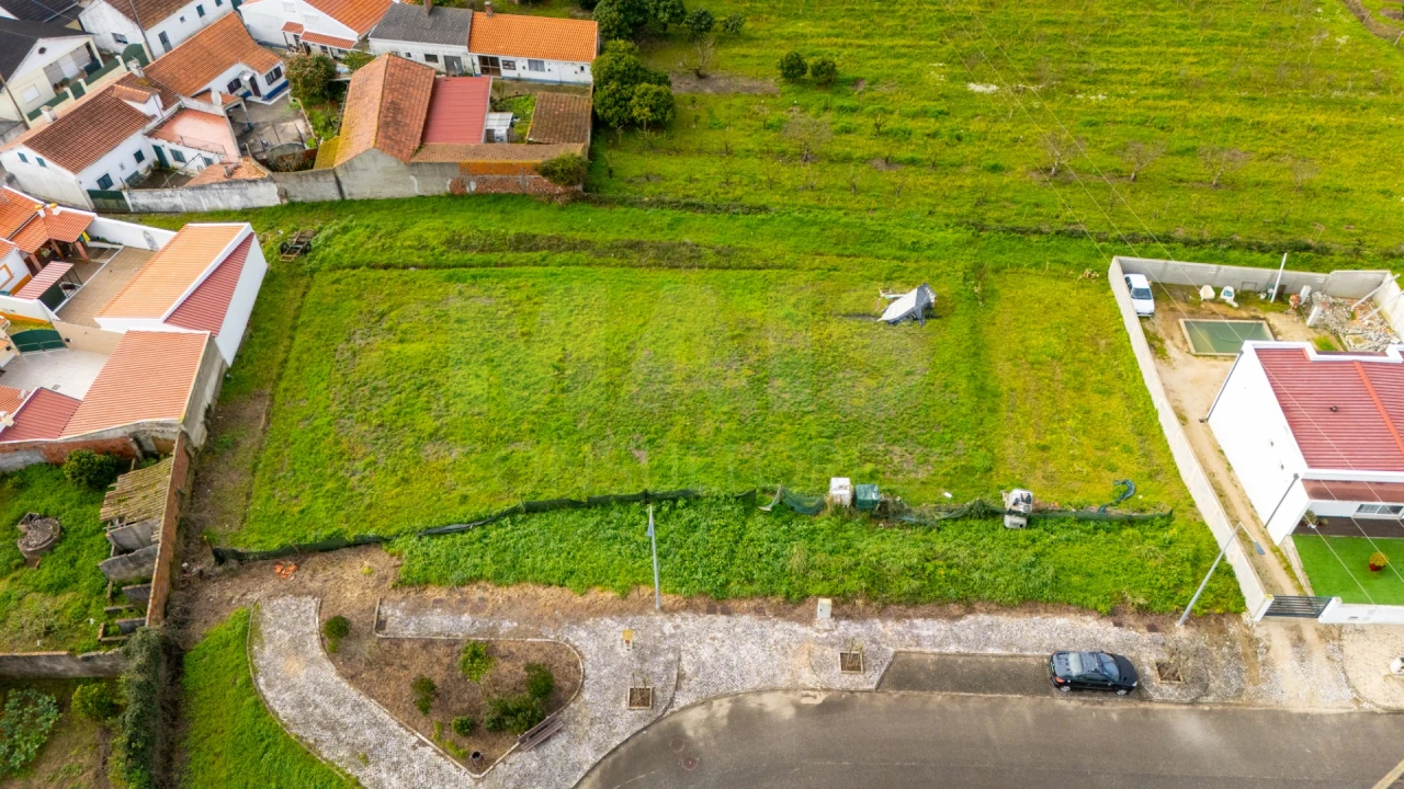 Terreno para Venda em Roliça Foto 1