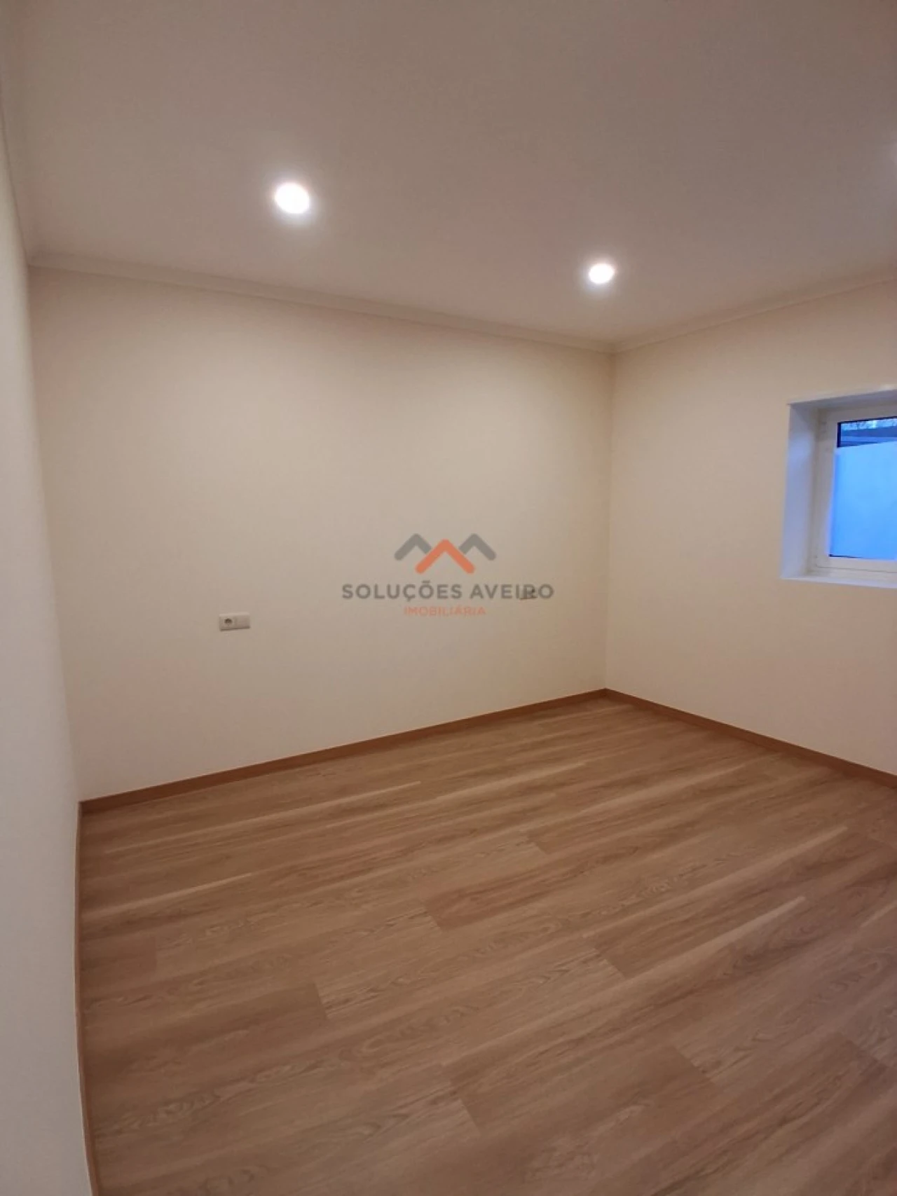 Moradia T3 para Venda em Travassô e Óis da Ribeira Foto 6