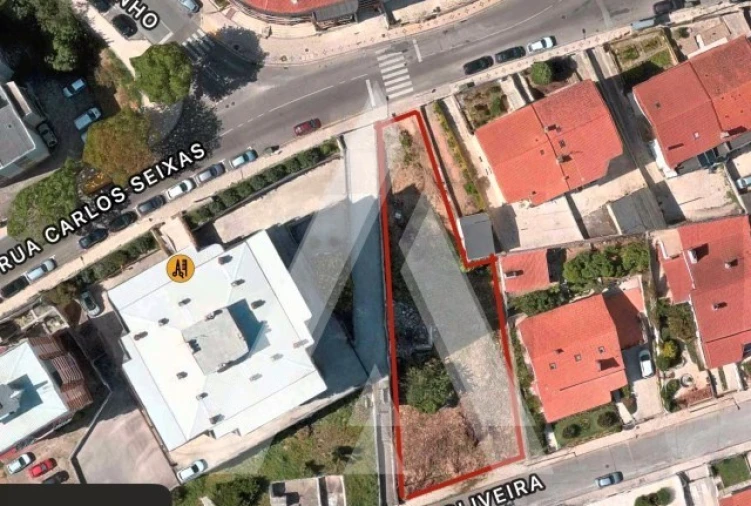 Terreno para Venda em Santo Antonio dos Olivais Foto 1