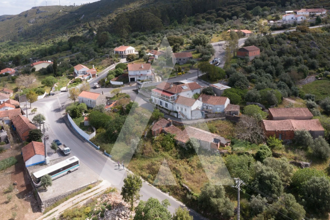 Terreno para Venda em Alqueidão da Serra Foto 4