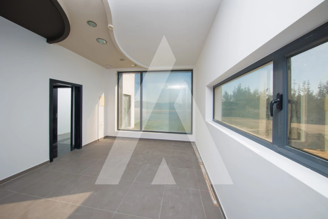 Armazém para Venda em Vermoil Foto 13