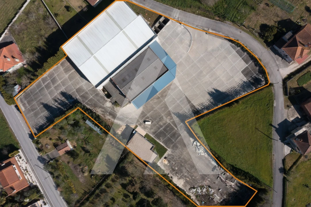 Armazém para Venda em Vermoil Foto 33