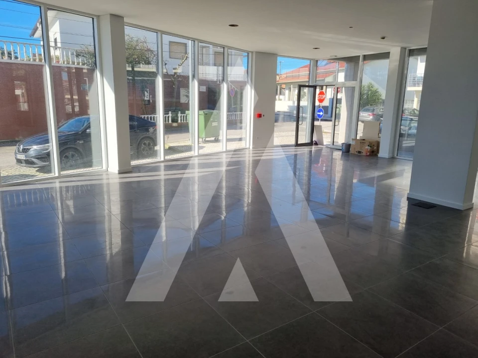 Loja para Venda em Meirinhas Foto 2