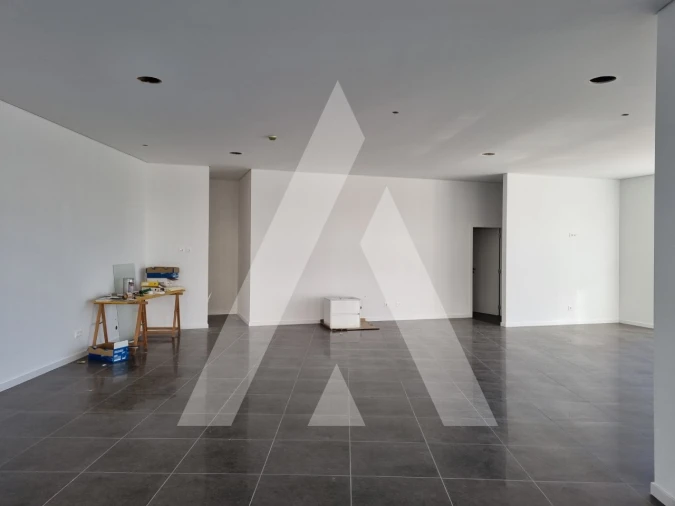 Loja para Venda em Meirinhas Foto 6