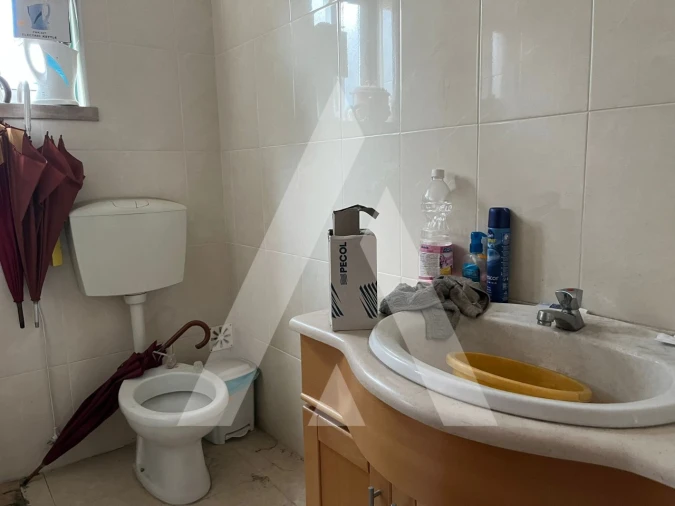 Loja para Venda em Mira de Aire Foto 11