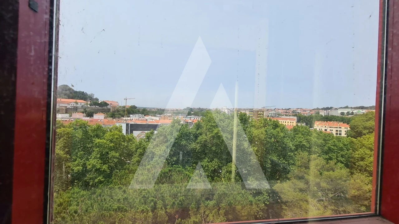 Escritório para Venda em Leiria, Pousos, Barreira e Cortes Foto 6