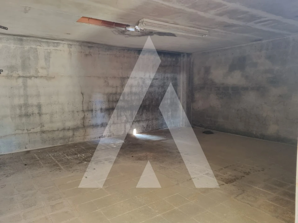 Armazém para Venda em Maceira Foto 20