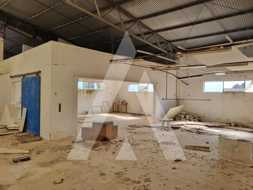 Armazém para Venda em Maceira Foto 27
