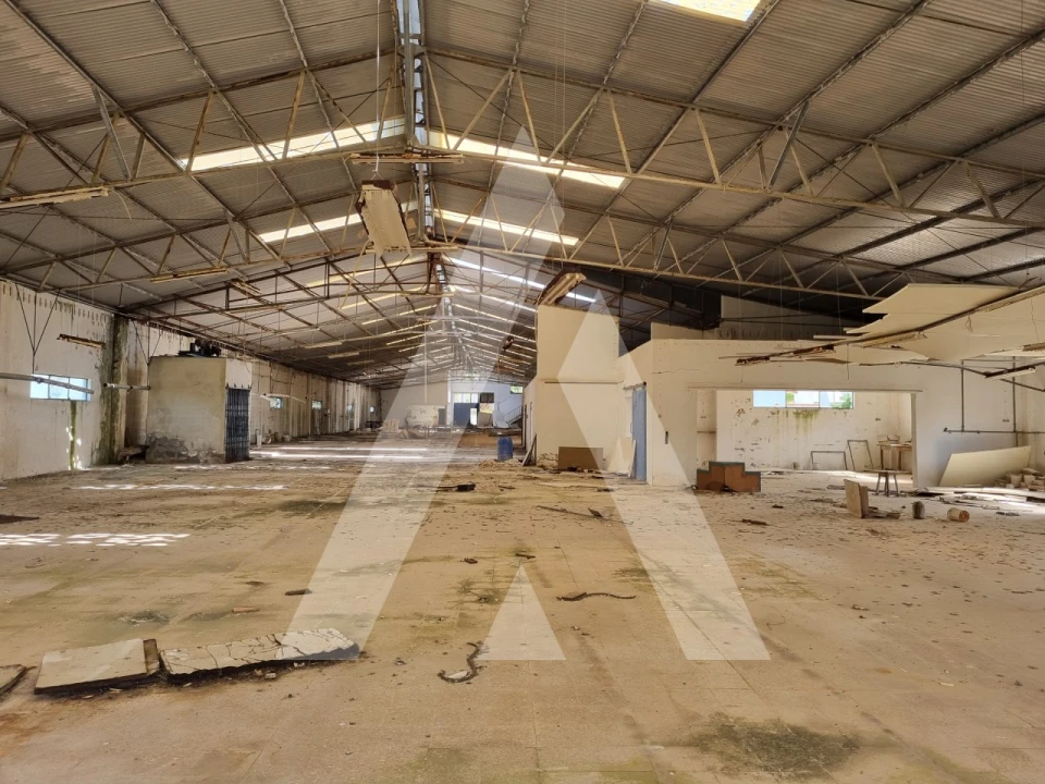 Armazém para Venda em Maceira Foto 32