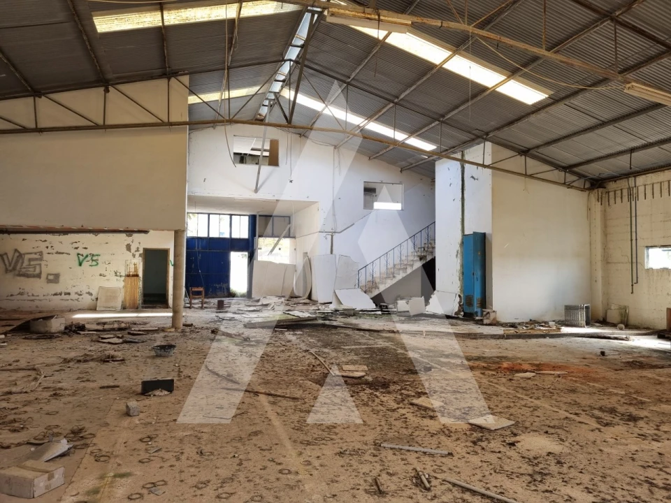 Armazém para Venda em Maceira Foto 36