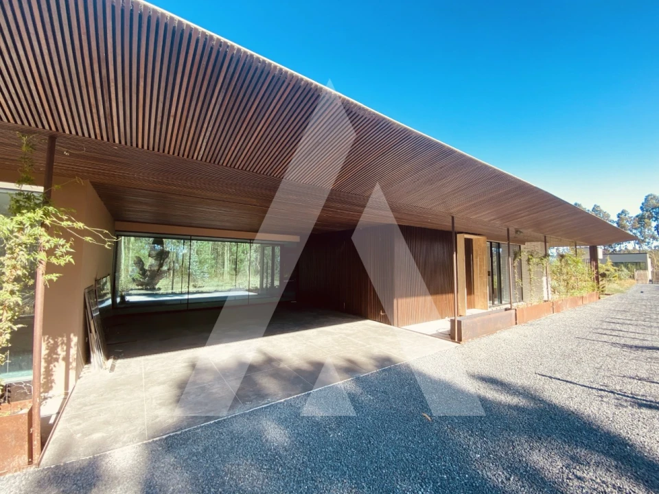 Moradia T5 para Venda em Pombal Foto 1