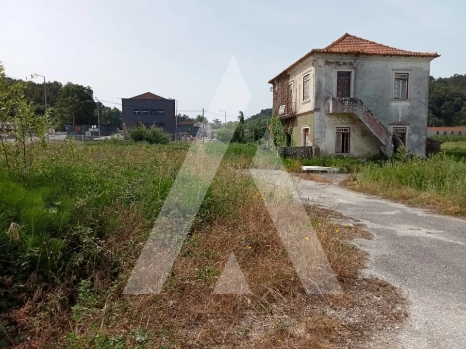 Moradia T3 para Venda em Maiorga Foto 23