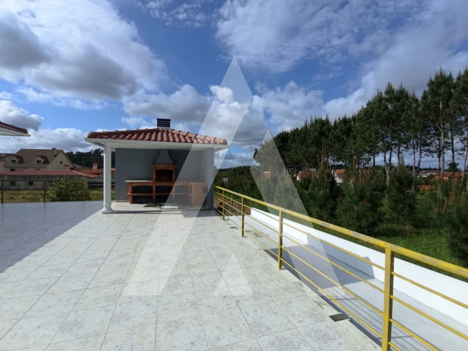 Moradia T3 para Venda em Bidoeira de Cima Foto 7