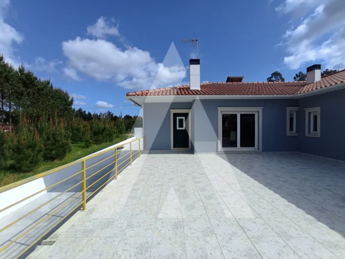 Moradia T3 para Venda em Bidoeira de Cima Foto 8