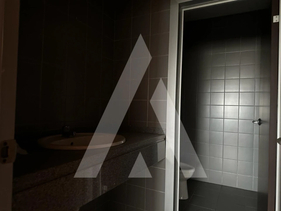 Escritório para Arrendamento em Torres Novas (Santa Maria, Salvador e Santiago) Foto 15