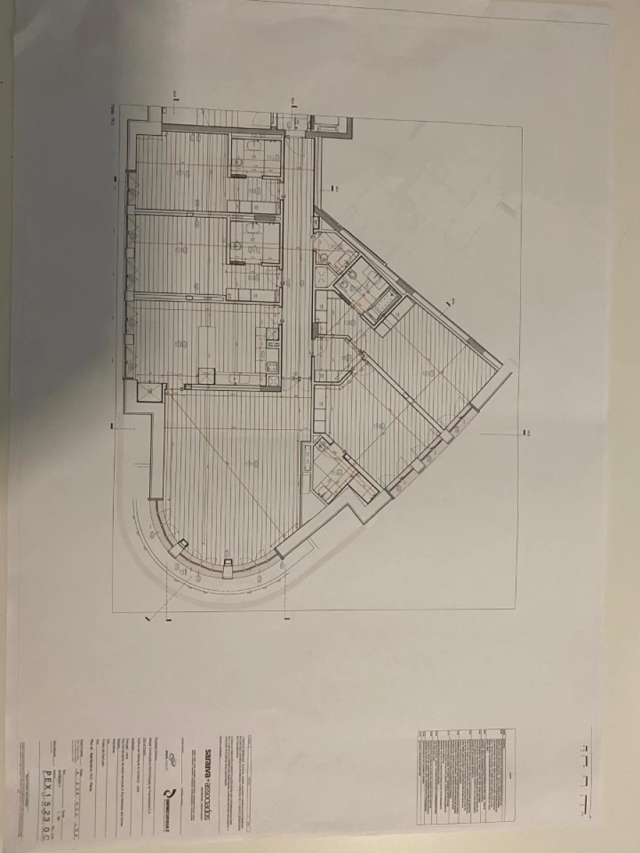 Loja para Arrendamento em Leiria, Pousos, Barreira e Cortes Planta 1