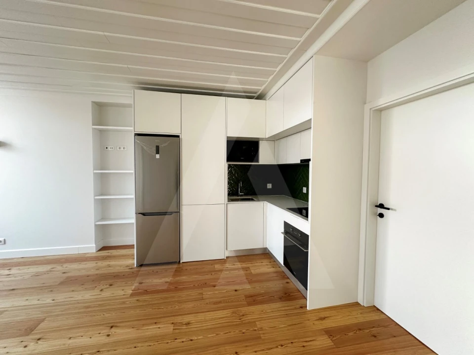 Apartamento T2 para Arrendamento em Glória e Vera Cruz Foto 5