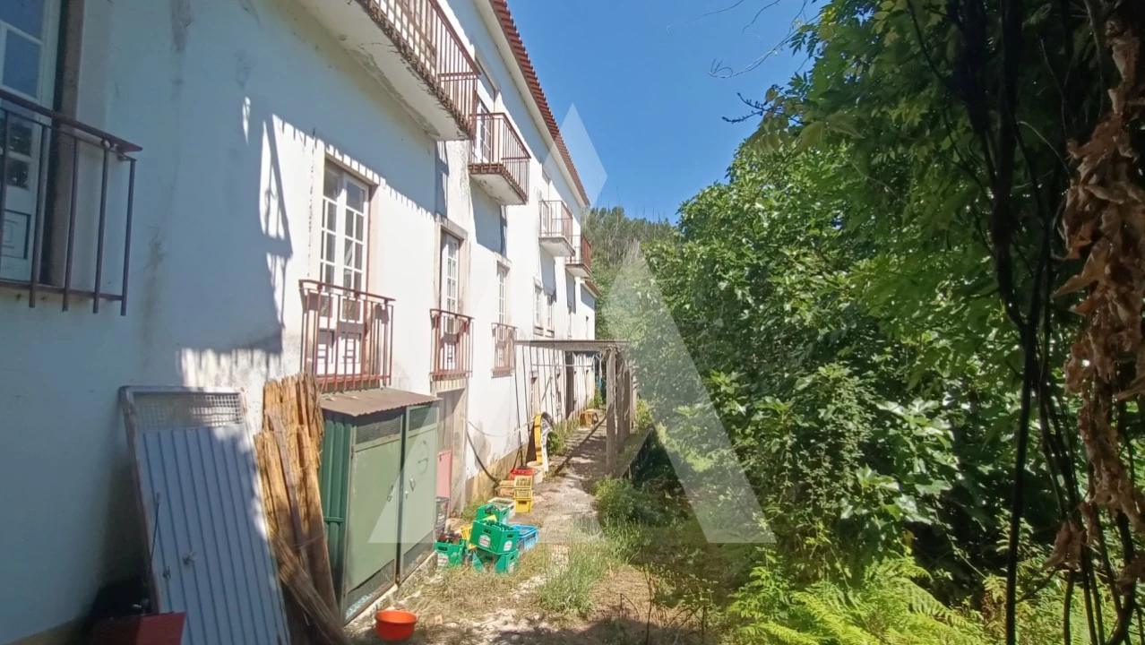 Moradia T3 para Venda em Aguda Foto 4