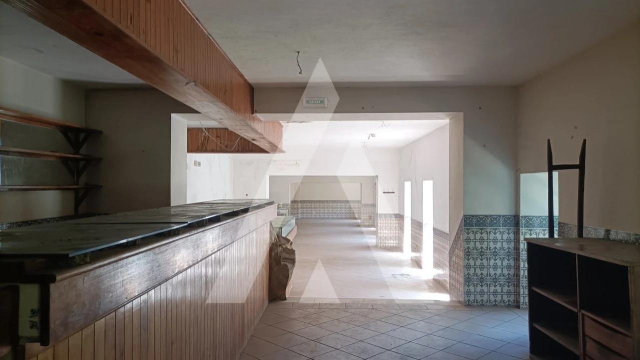 Moradia T3 para Venda em Aguda Foto 5