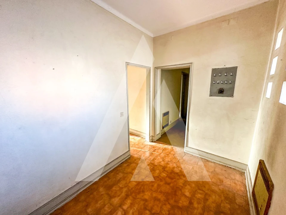 Prédio para Venda em Avelar Foto 3