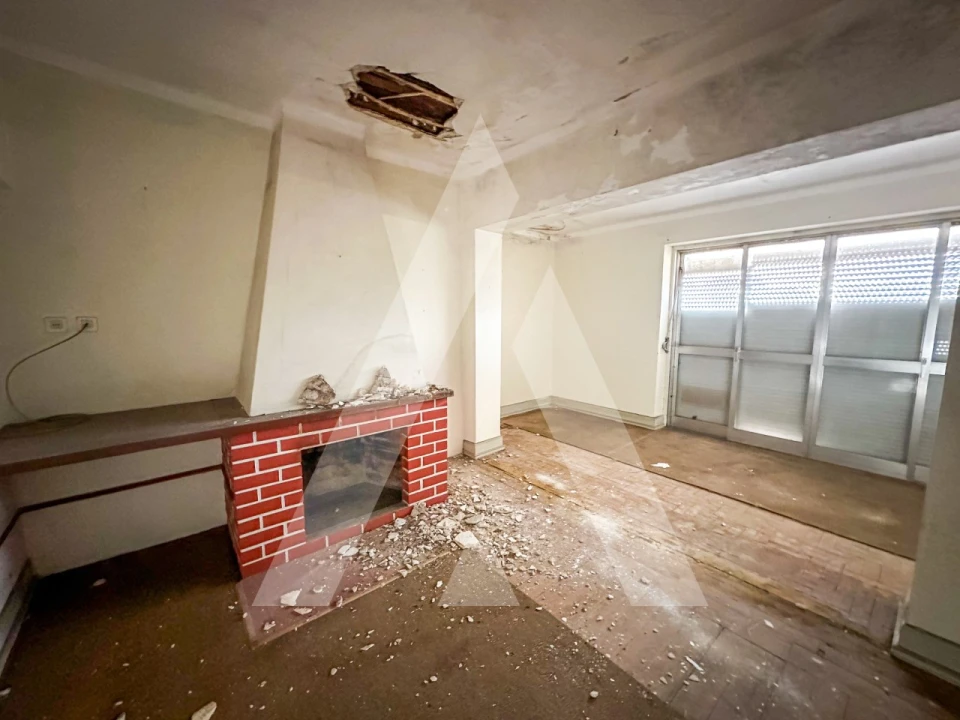 Prédio para Venda em Avelar Foto 9