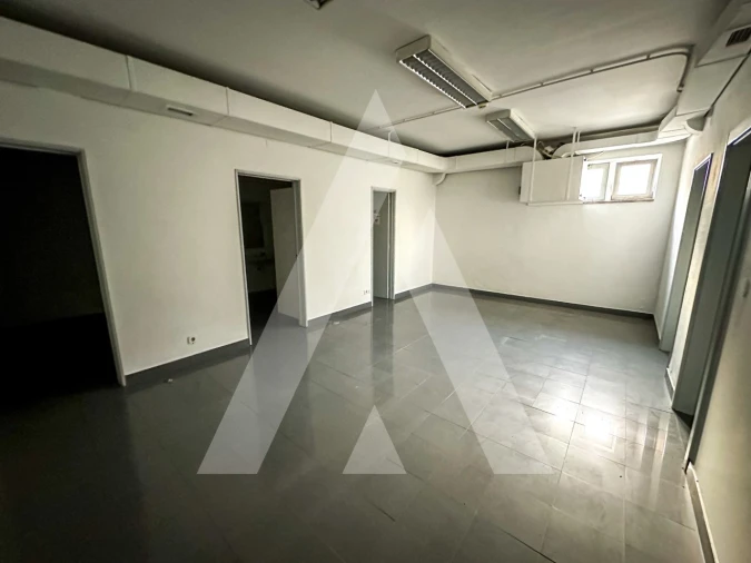 Prédio para Venda em Avelar Foto 38