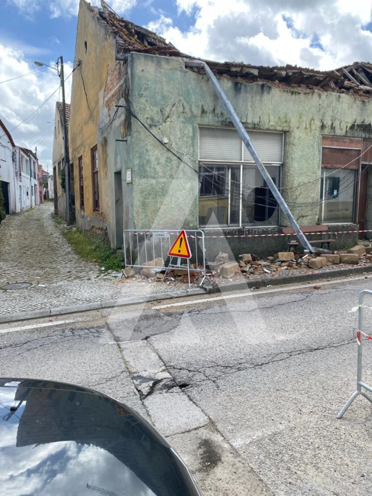 Prédio para Venda em Monte Real e Carvide Foto 7