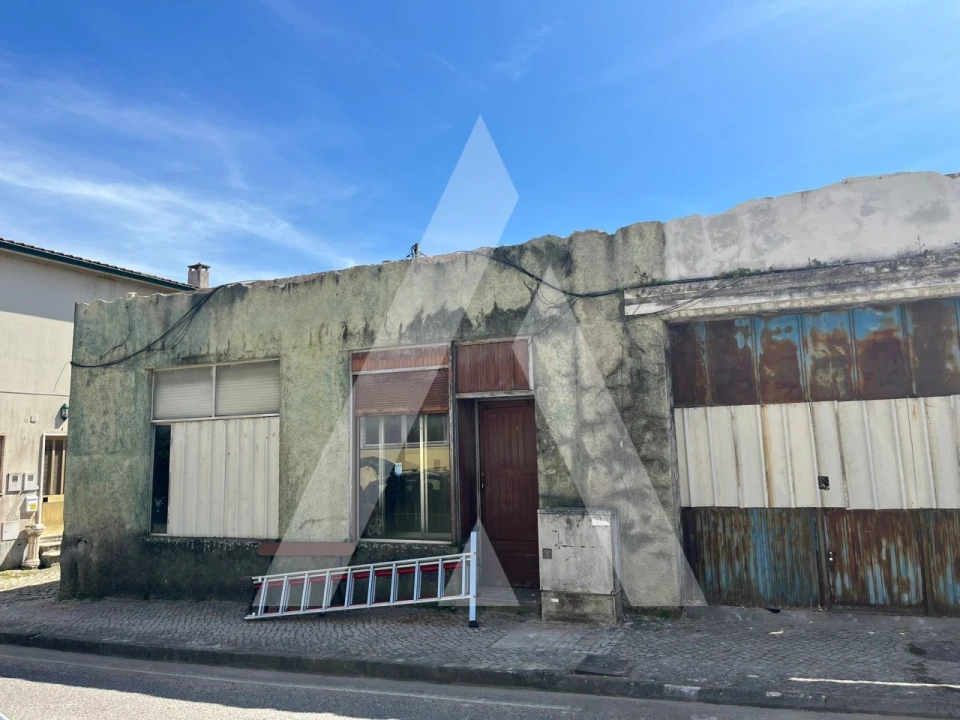 Prédio para Venda em Monte Real e Carvide Foto 2