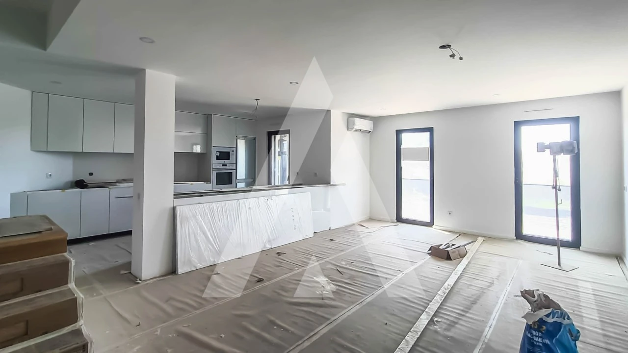 Apartamento T1 para Venda em Pataias e Martingança Foto 3