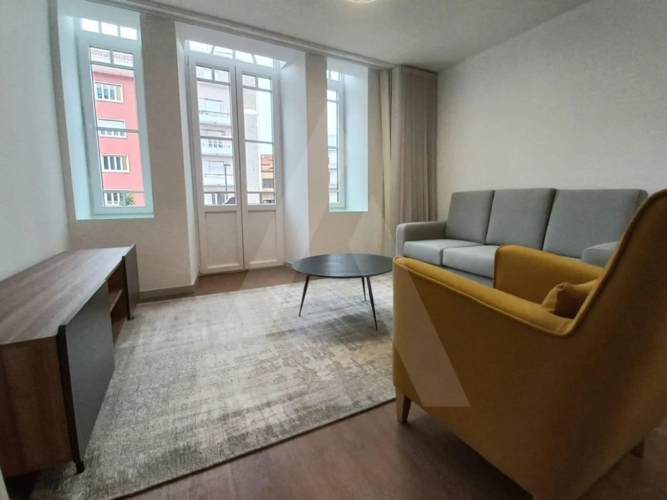 Apartamento T1 para Arrendamento em Glória e Vera Cruz Foto 4