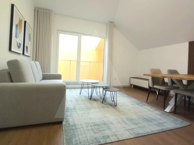 Apartamento T1 para Arrendamento em Glória e Vera Cruz Foto 1