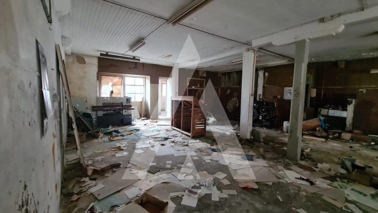 Prédio para Venda em Buarcos Foto 6