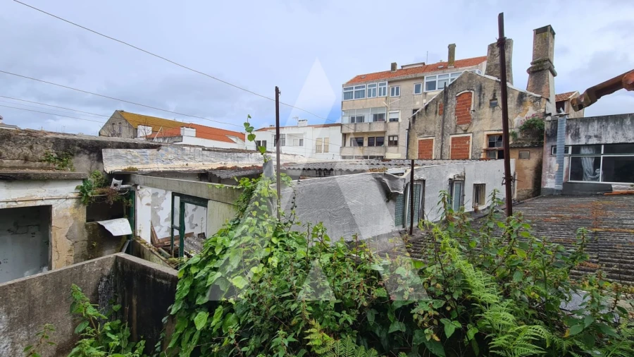 Prédio para Venda em Buarcos Foto 14