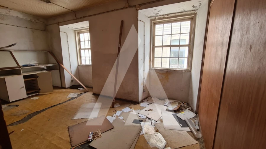 Prédio para Venda em Buarcos Foto 26