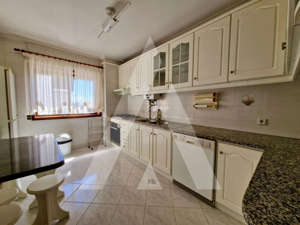 Apartamento T3 para Arrendamento em Gafanha da Nazaré Foto 4