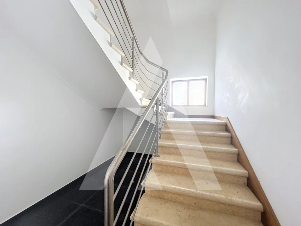 Moradia T4 para Venda em Pombal Foto 23