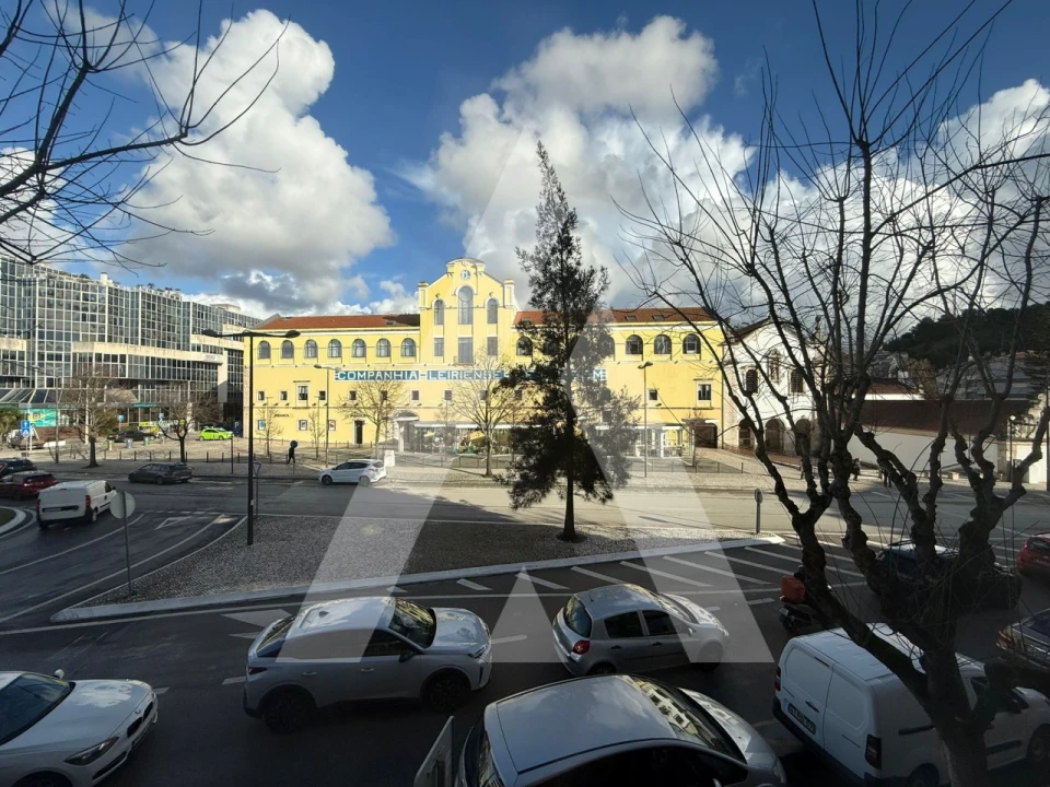 Loja para Arrendamento em Leiria, Pousos, Barreira e Cortes Foto 1