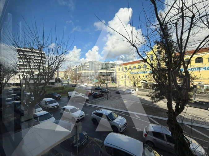 Loja para Arrendamento em Leiria, Pousos, Barreira e Cortes Foto 29