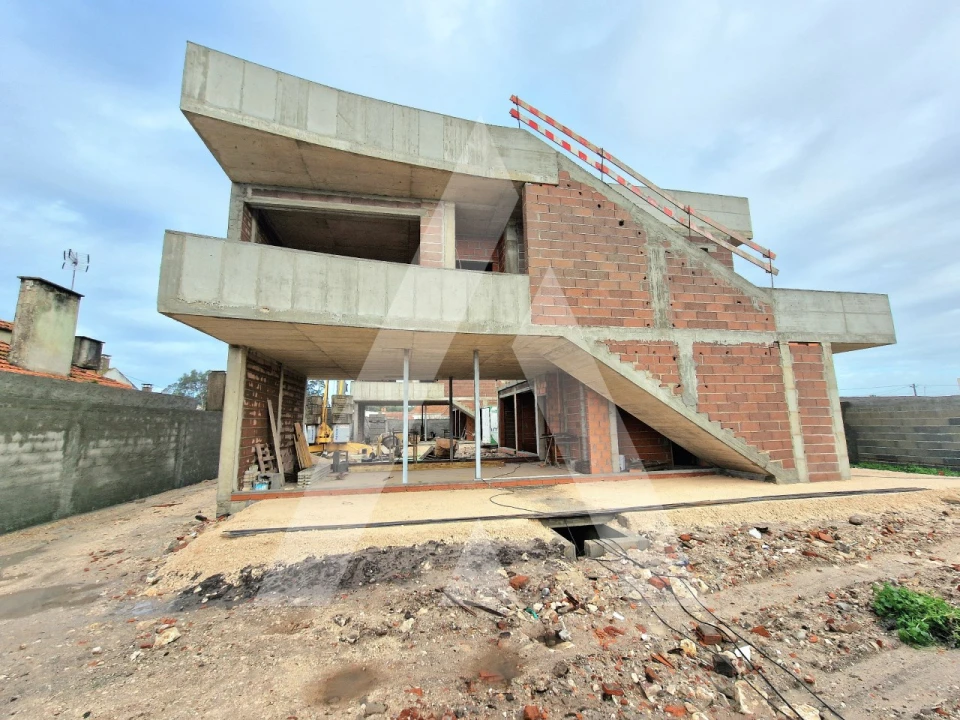 Moradia T4 para Venda em Pataias e Martingança Foto 4