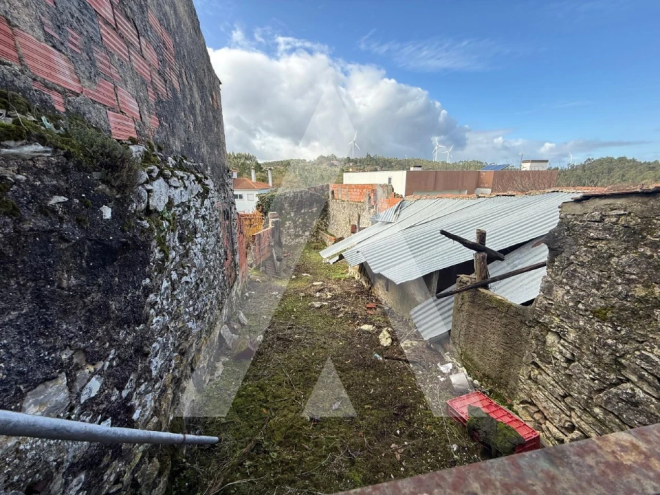 Moradia T2 para Venda em São Mamede Foto 28