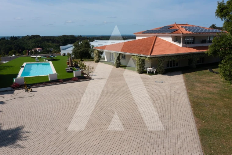 Moradia T5 para Venda em Parceiros e Azoia Foto 66