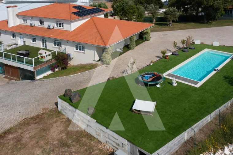Moradia T5 para Venda em Parceiros e Azoia Foto 67