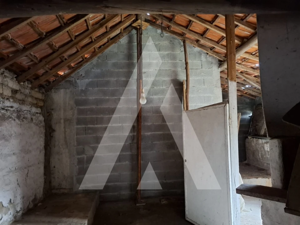 Moradia T2 para Venda em Ourentã Foto 22