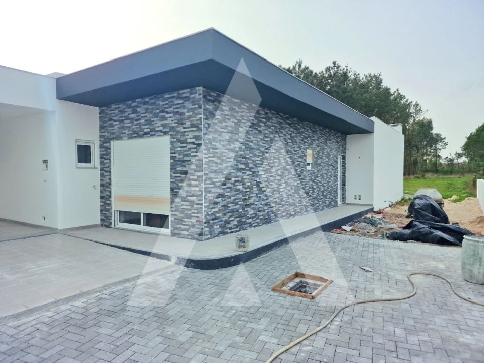 Moradia T4 para Venda em Pataias e Martingança Foto 1