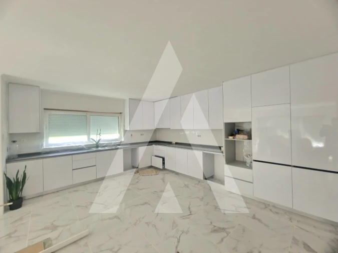 Moradia T4 para Venda em Pataias e Martingança Foto 16